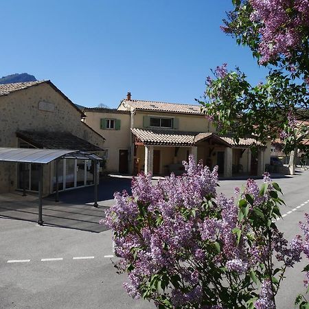 L'Oustaou Castellane Pansiyon Dış mekan fotoğraf